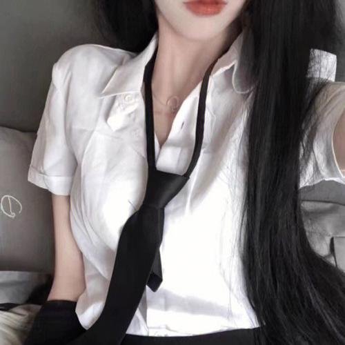 姐妹双行之巴黎护照